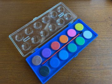 Zestaw akwareli - 12 kolorów + pędzel w pudełku